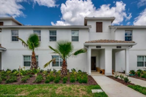Champions Gate Jewel - 4 Bdm Townhome with Pool townhouse